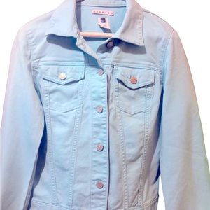 ⭐️GAP light blue jacket. Size medium. Great condition.